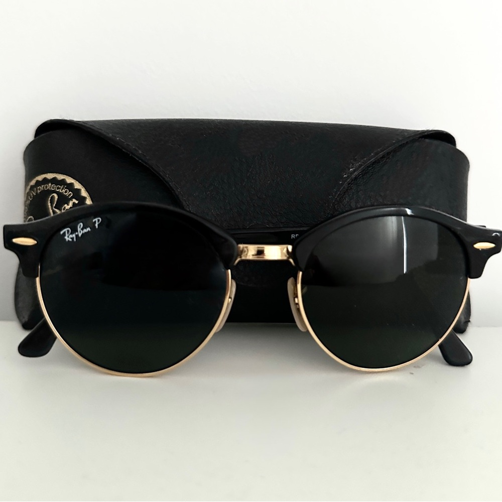 Ray-Ban Clubround Classic Sunglasses